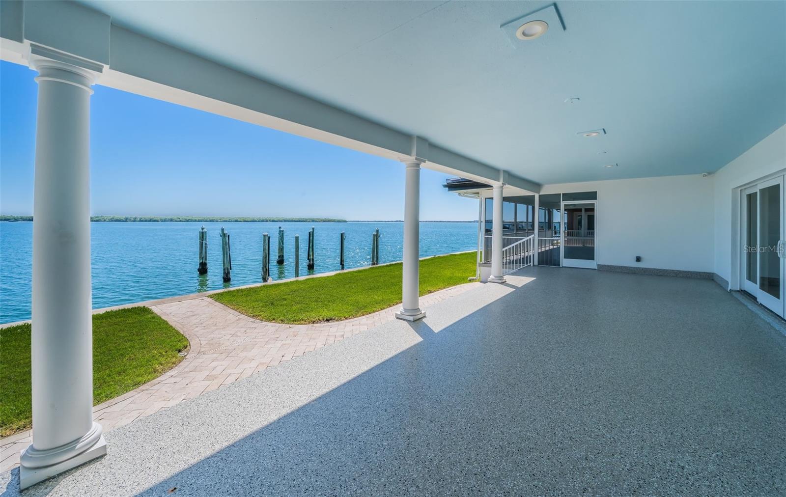 BAYWAY ISLES - Residential
