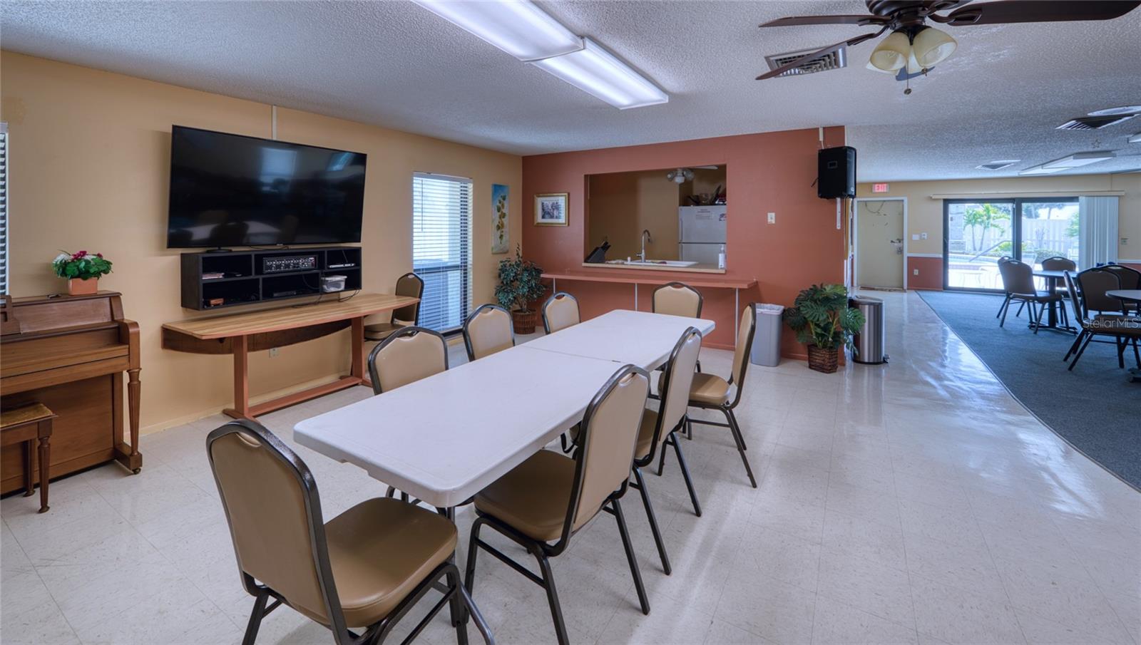 HOURGLASS LAKES PH 1 - Residential