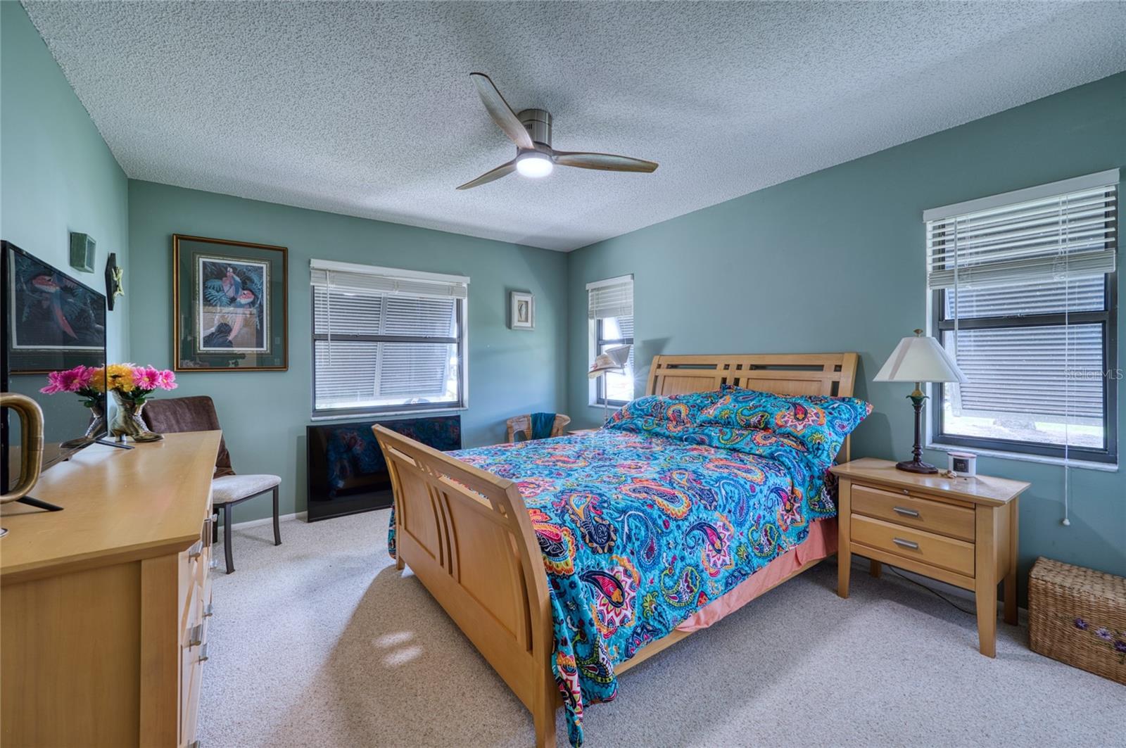 HOURGLASS LAKES PH 1 - Residential