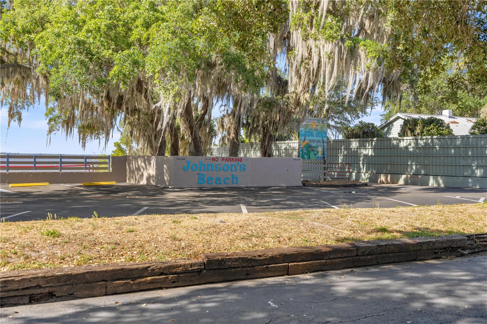 LEE DRISCOLL - Residential