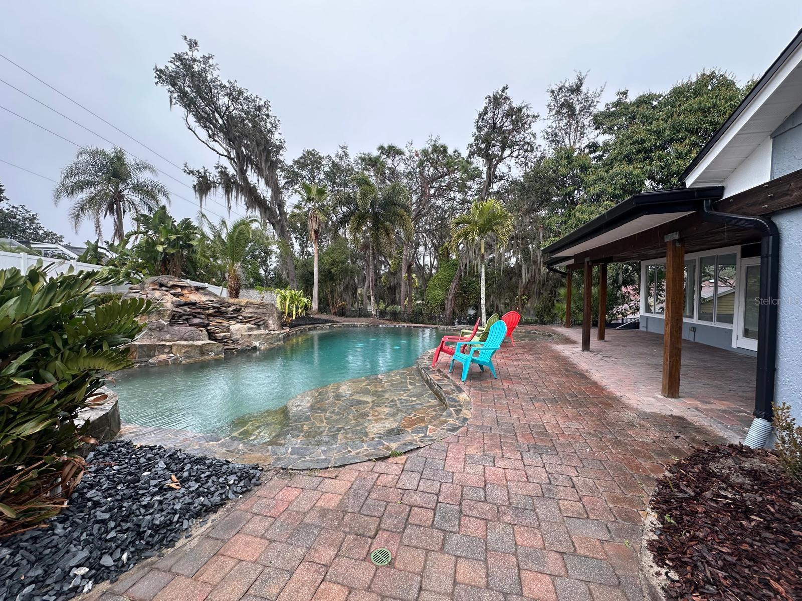 4010 WINDERLAKES DRIVE