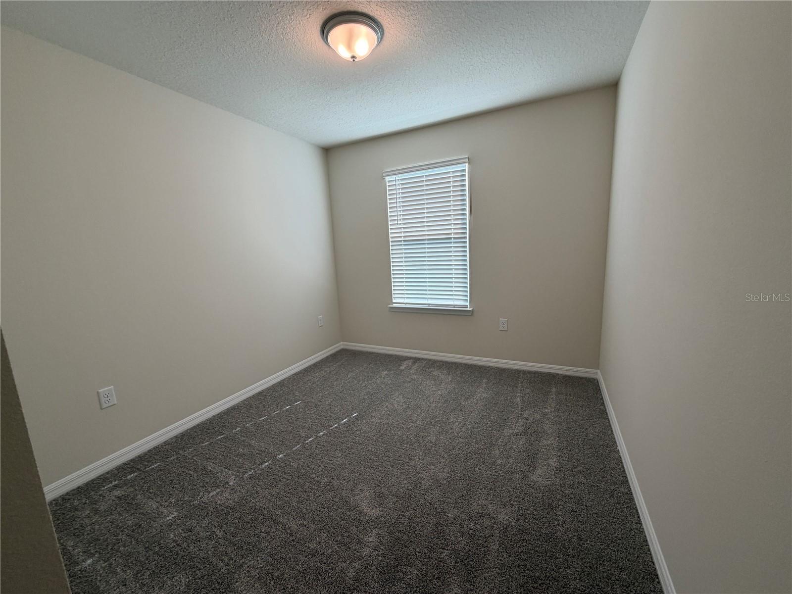 SILVERLEAF OAKS - Residential Lease