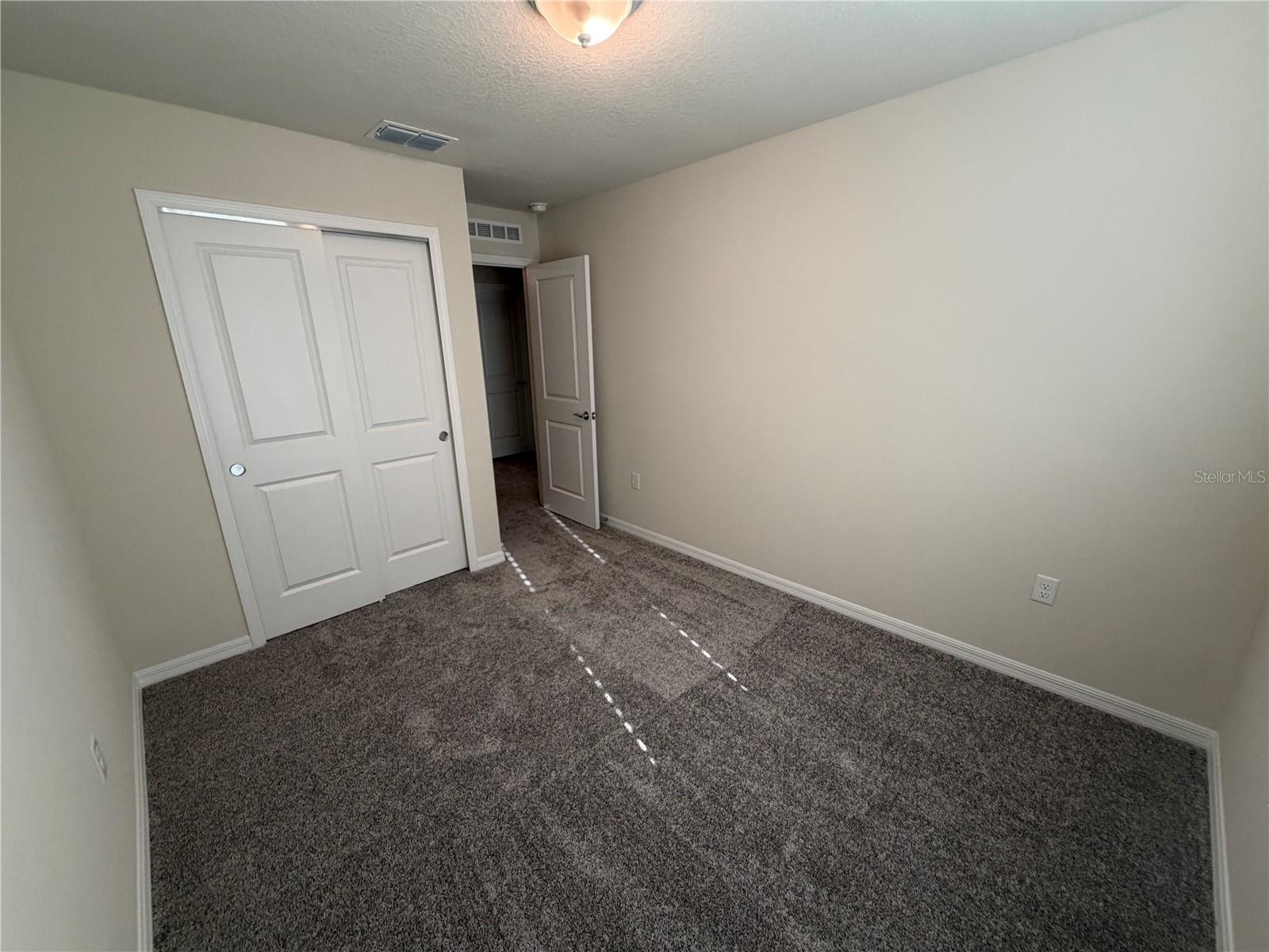 SILVERLEAF OAKS - Residential Lease