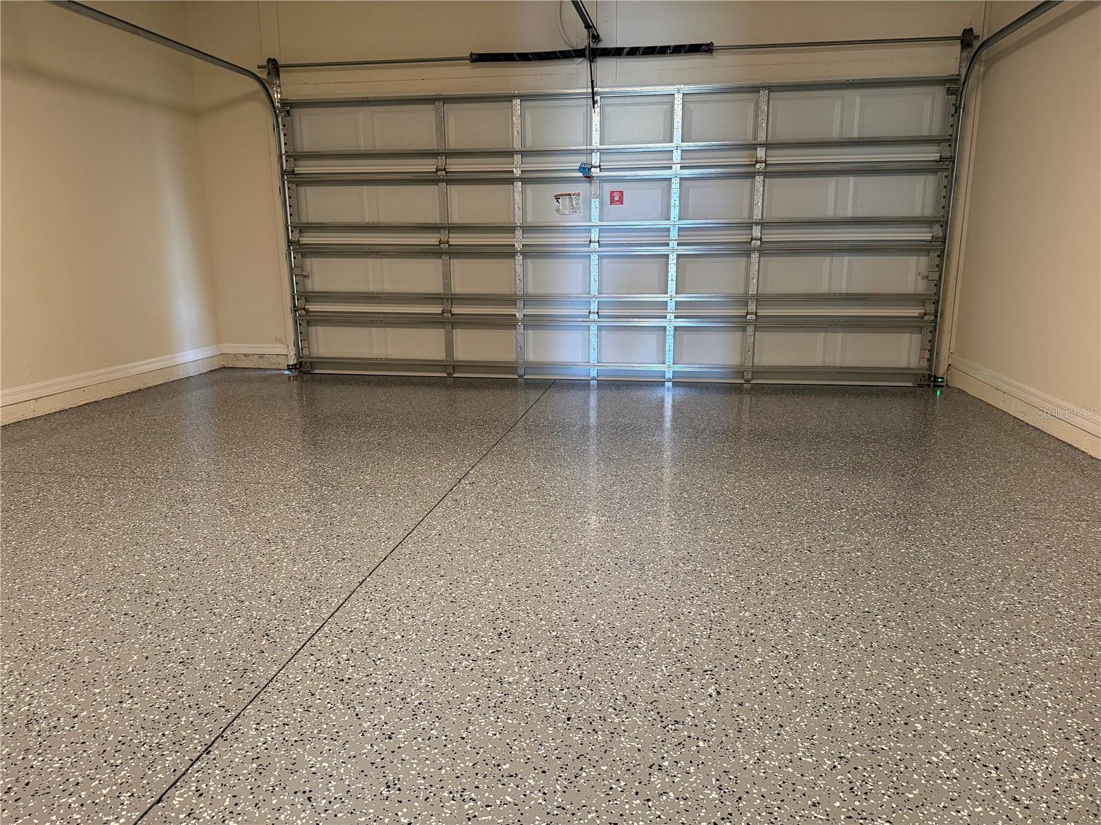 SILVERLEAF OAKS - Residential Lease