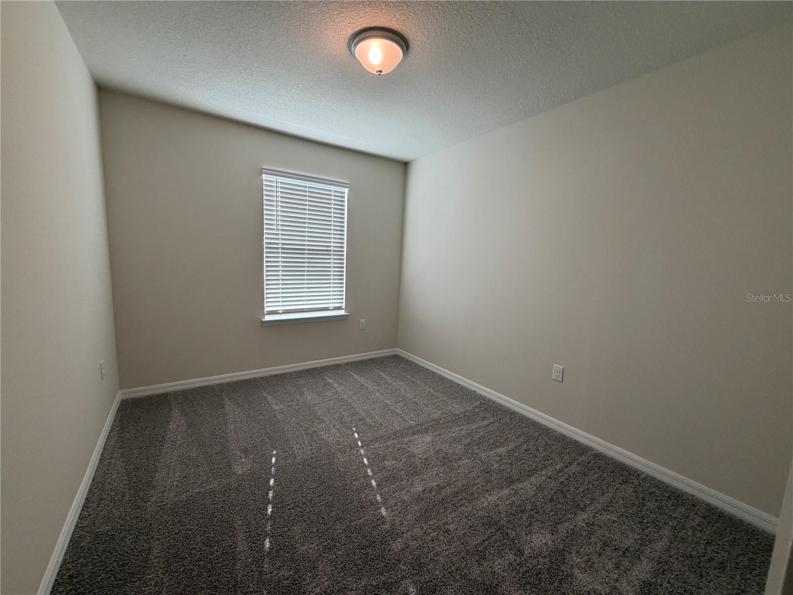 SILVERLEAF OAKS - Residential Lease