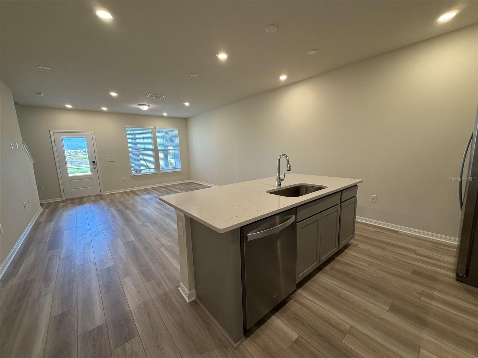SILVERLEAF OAKS - Residential Lease