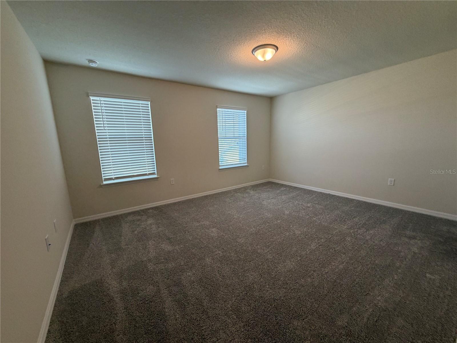 SILVERLEAF OAKS - Residential Lease