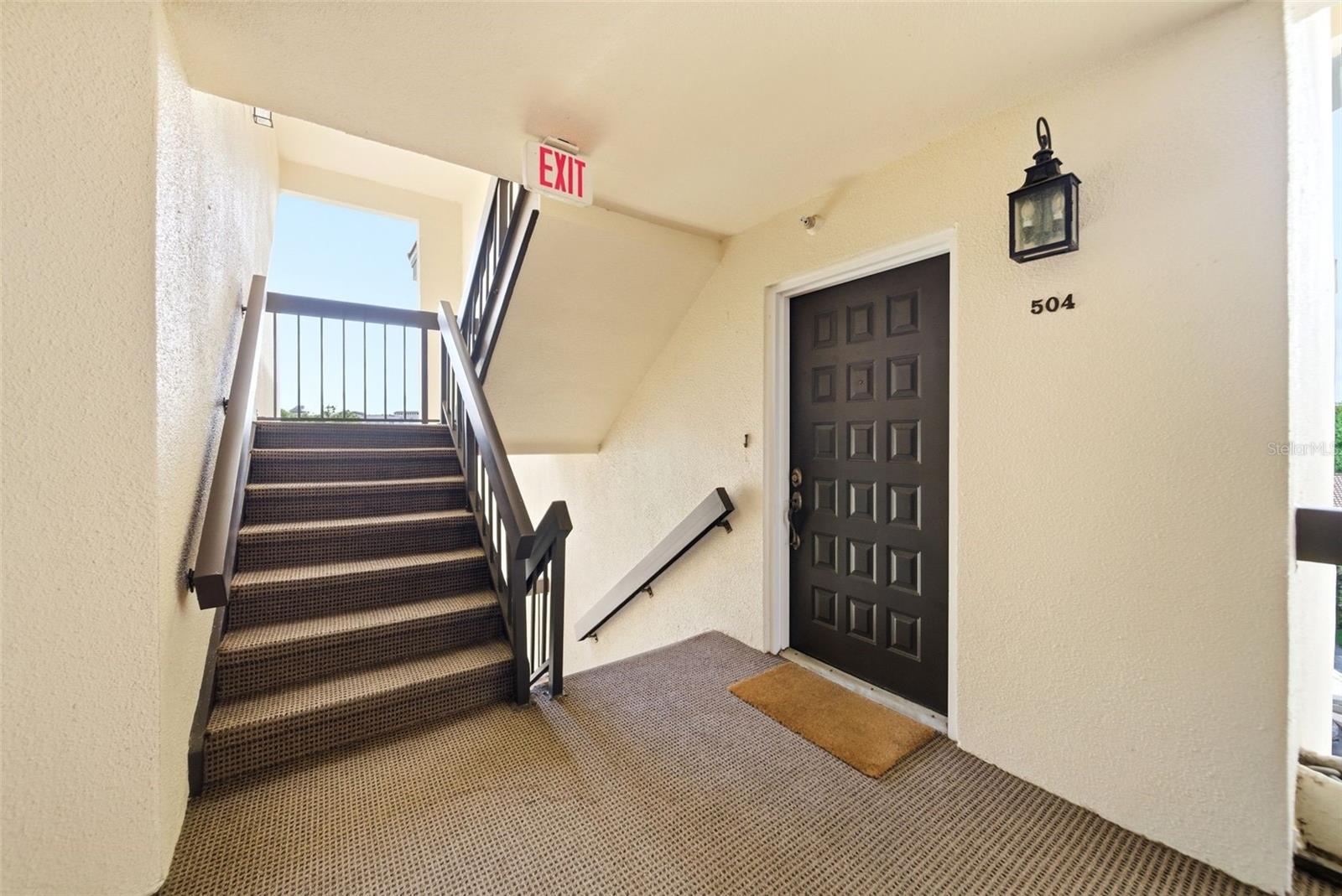 MOORINGS ON LAKE MAITLAND CONDO - Residential