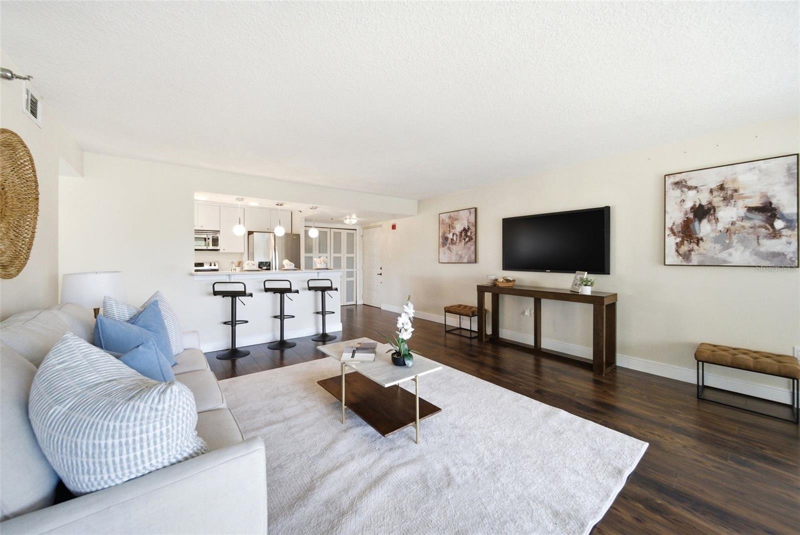 204 QUAYSIDE CIRCLE 504