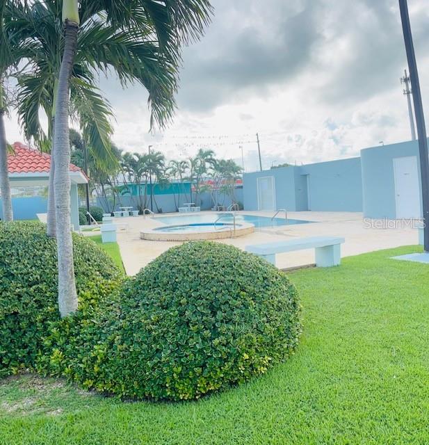 CONDO DOLPHIN TOWER-AT-EAST - Residential