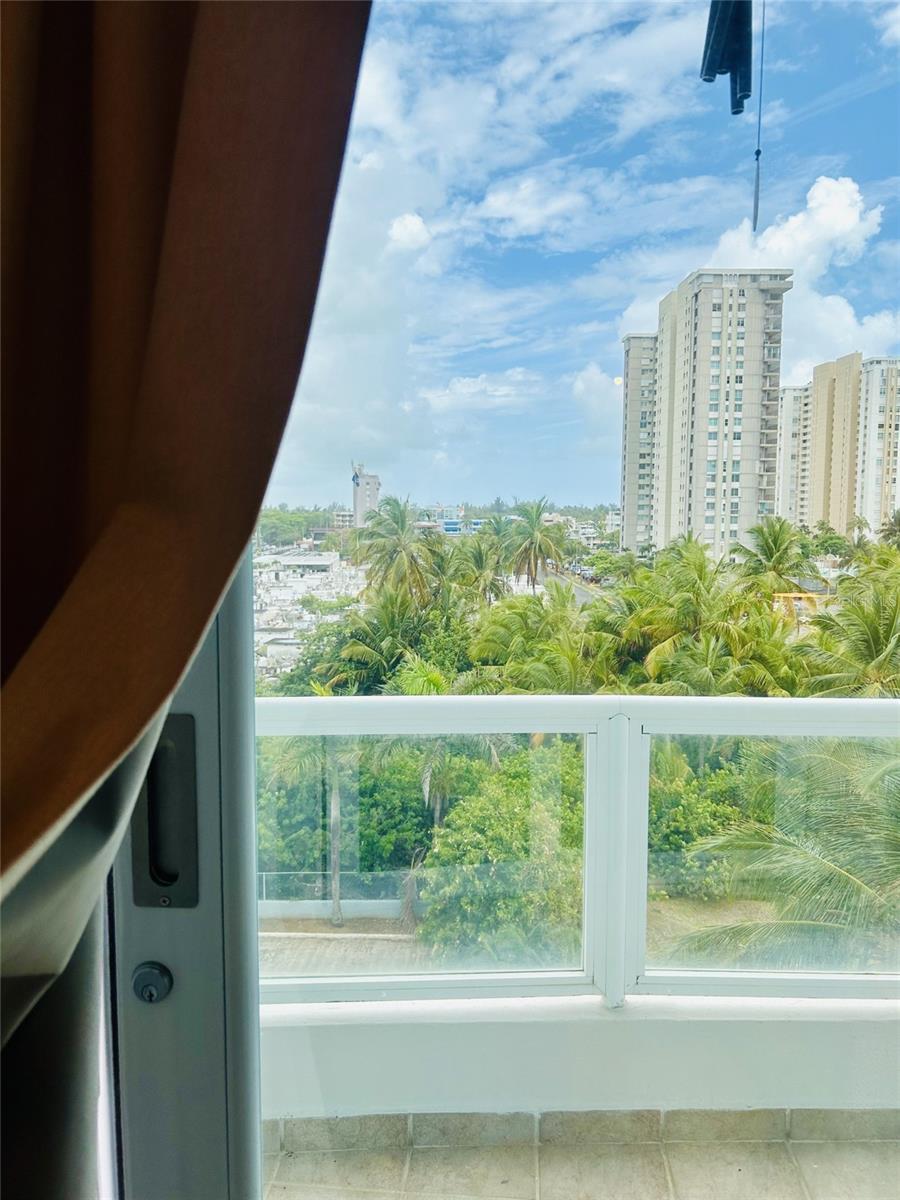 CONDO DOLPHIN TOWER-AT-EAST - Residential