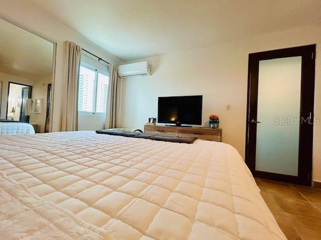 CONDO DOLPHIN TOWER-AT-EAST - Residential