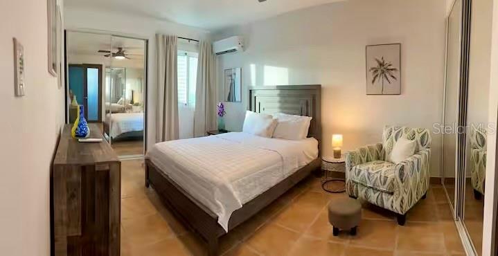 CONDO DOLPHIN TOWER-AT-EAST - Residential