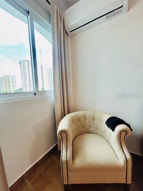 CONDO DOLPHIN TOWER-AT-EAST - Residential