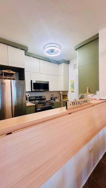 CONDO DOLPHIN TOWER-AT-EAST - Residential