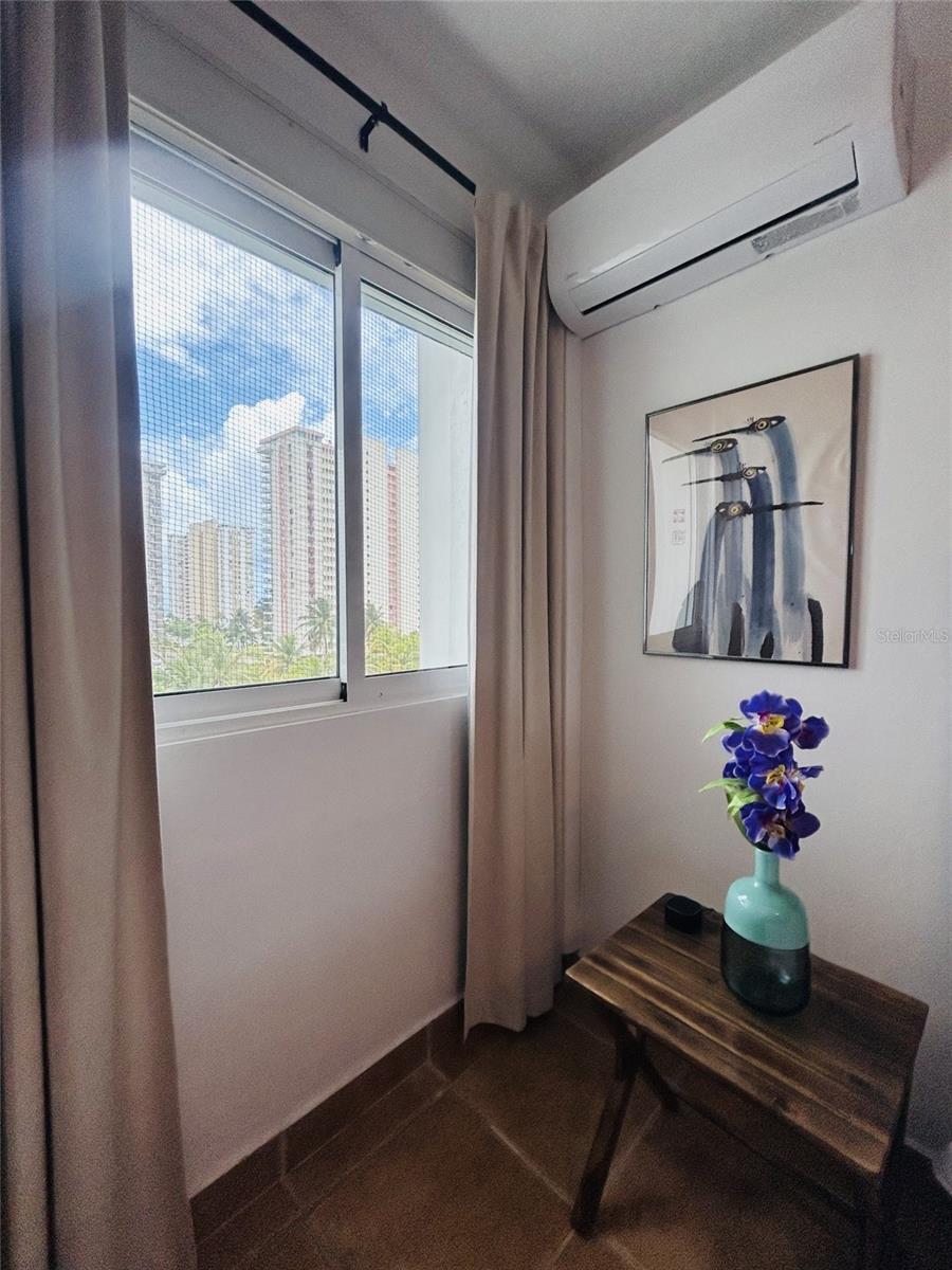 CONDO DOLPHIN TOWER-AT-EAST - Residential