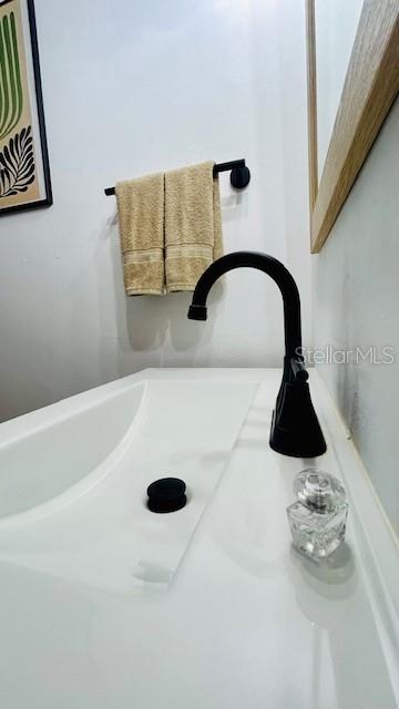 CONDO DOLPHIN TOWER-AT-EAST - Residential