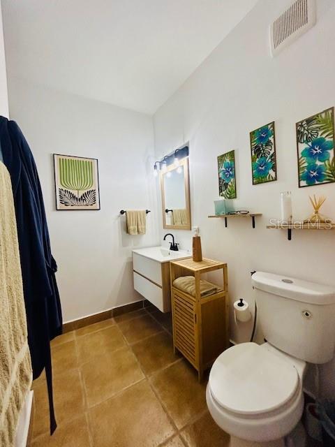 CONDO DOLPHIN TOWER-AT-EAST - Residential