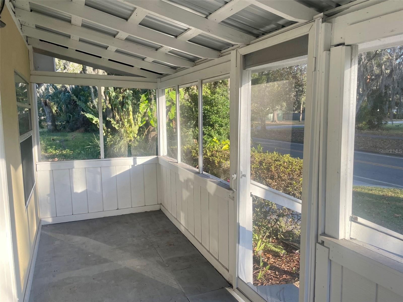 SANFORD TOWN OF - Residential Lease