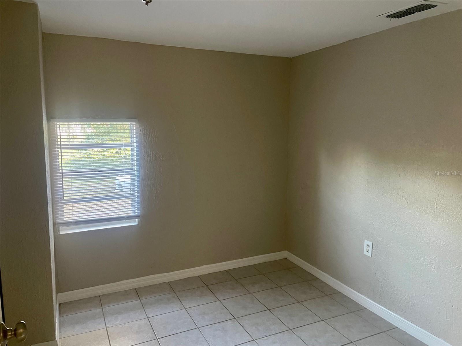 SANFORD TOWN OF - Residential Lease