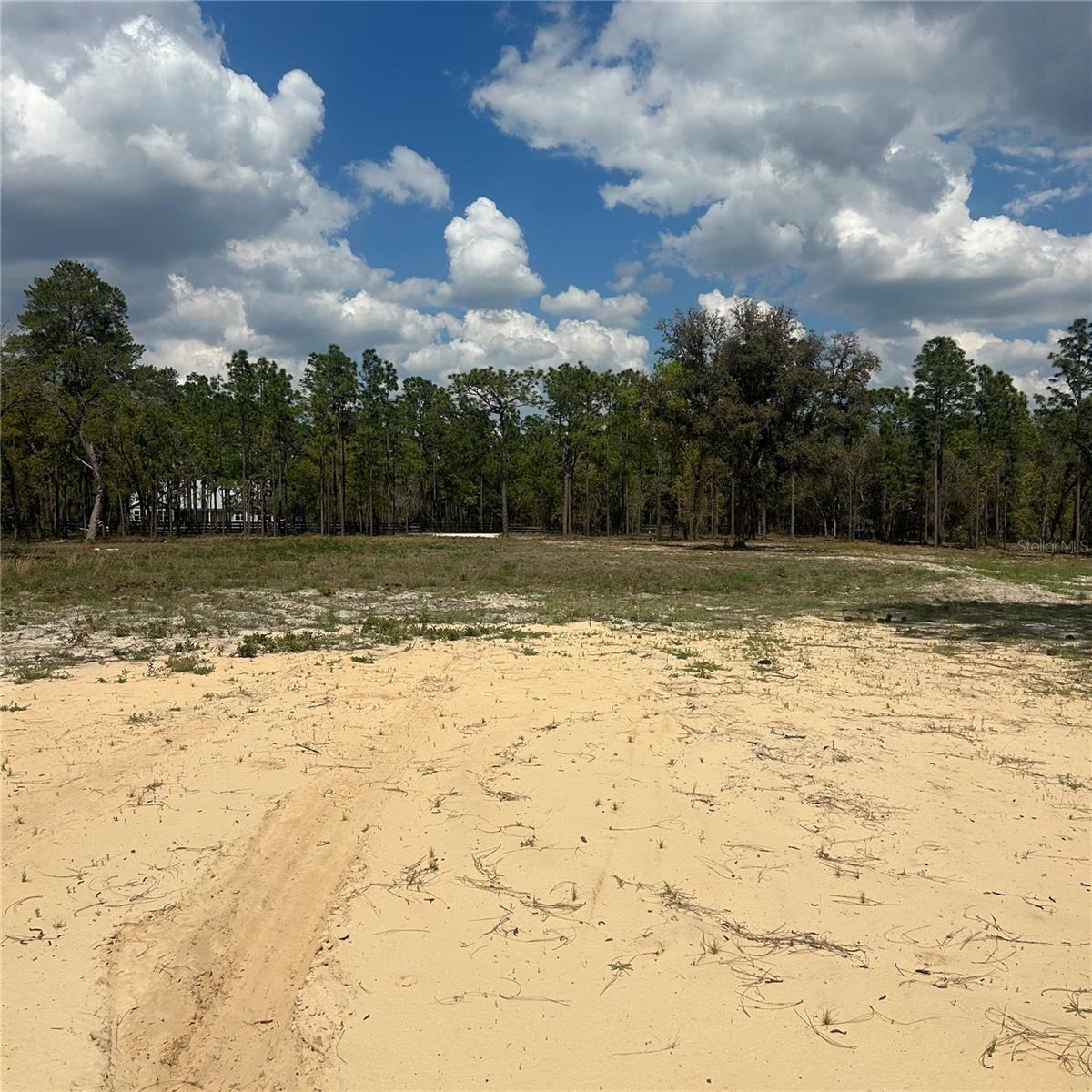 PRESERVE/OAK HILL - Land