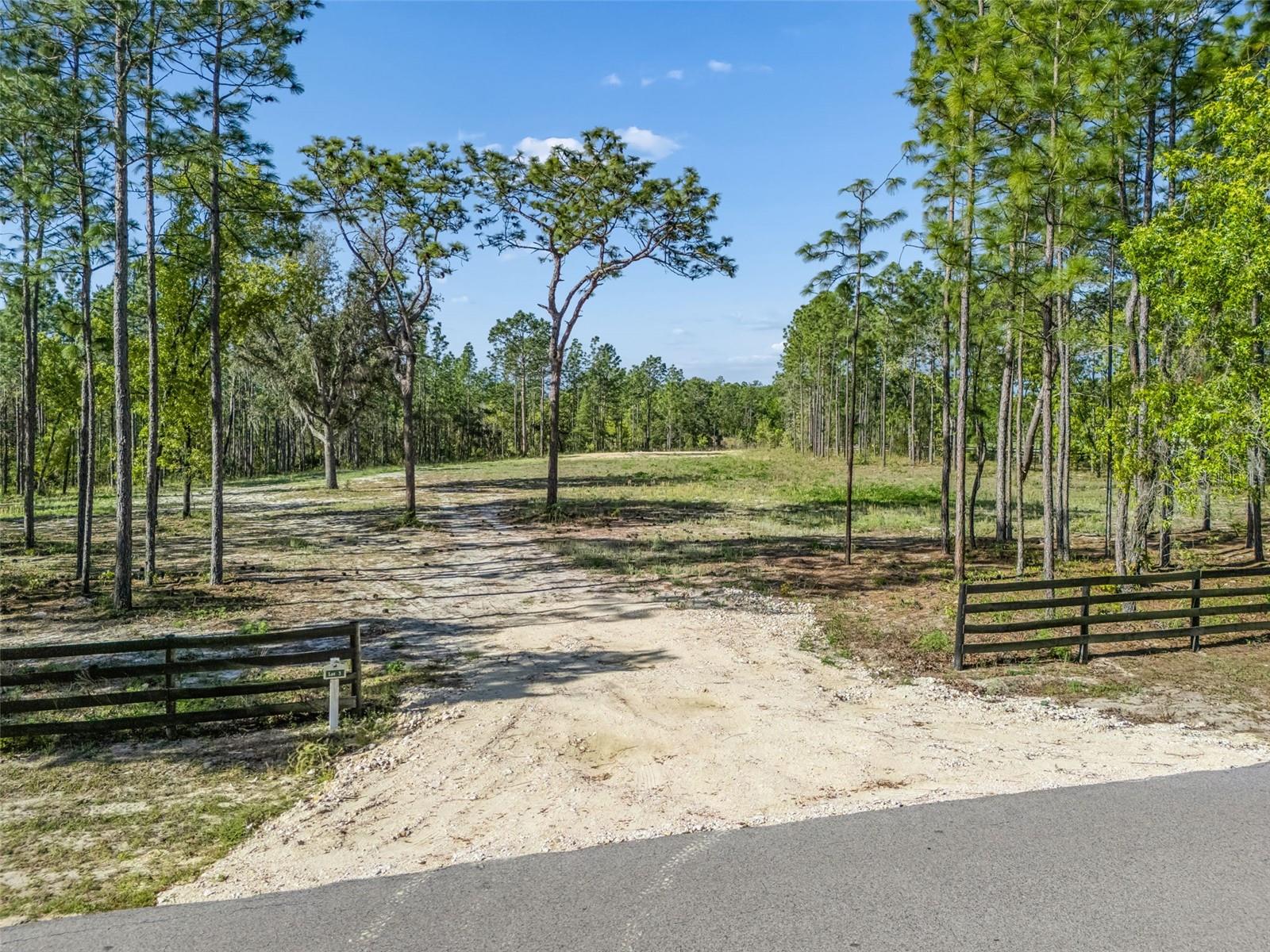 PRESERVE/OAK HILL - Land