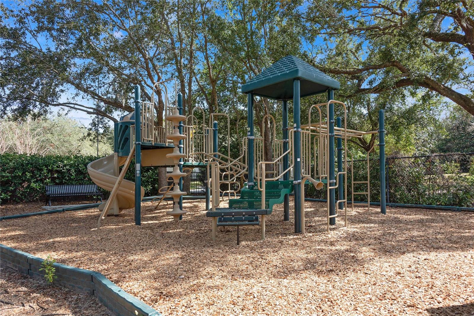 WINDSONG ELIZABETHS WALK 43/81 - Residential