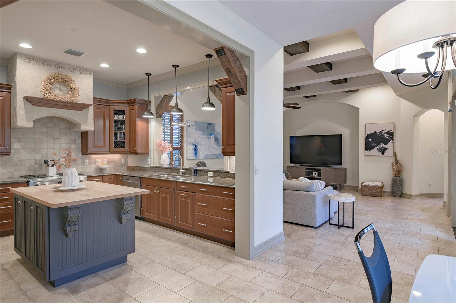 WINDSONG ELIZABETHS WALK 43/81 - Residential