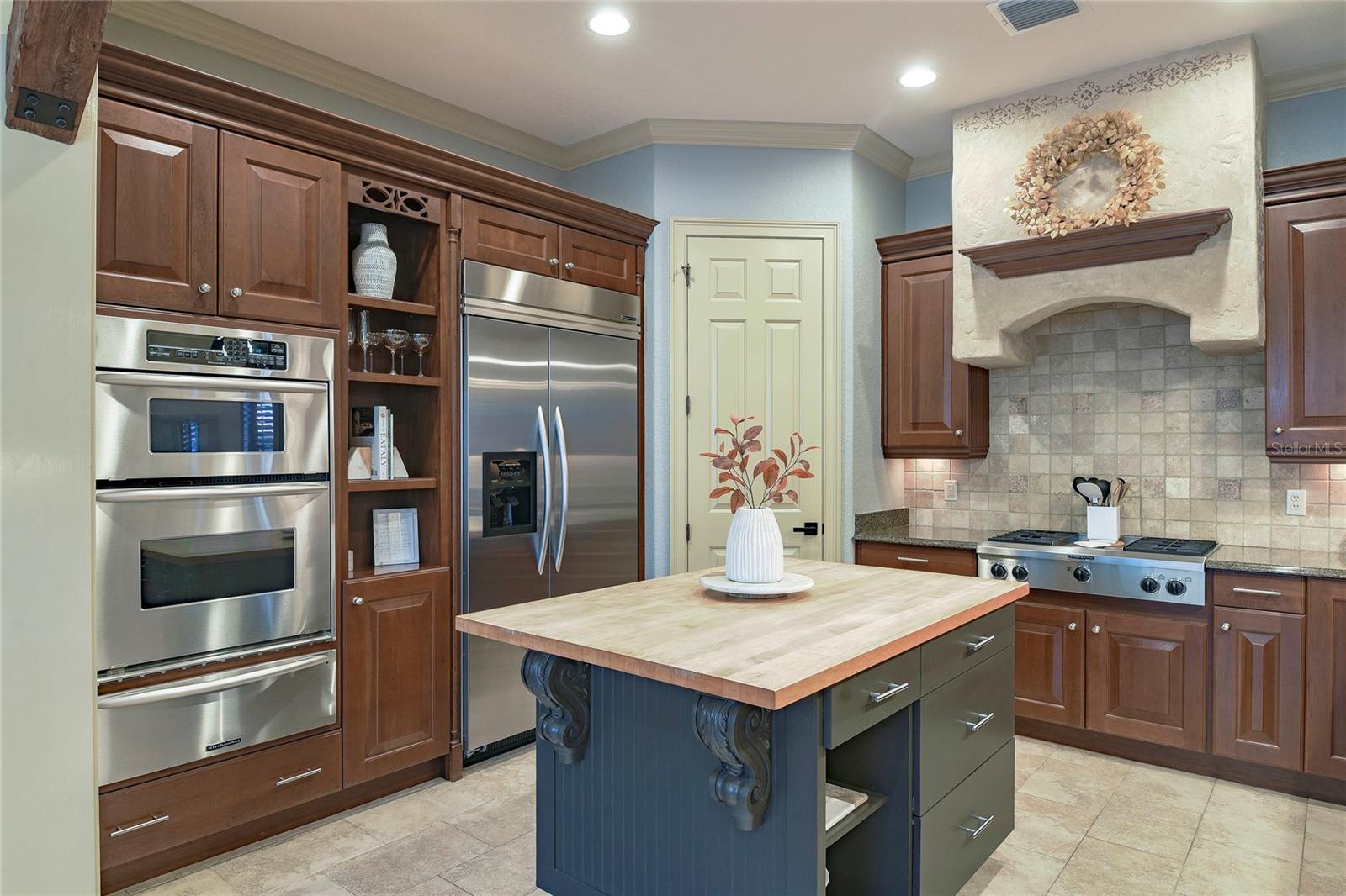 WINDSONG ELIZABETHS WALK 43/81 - Residential