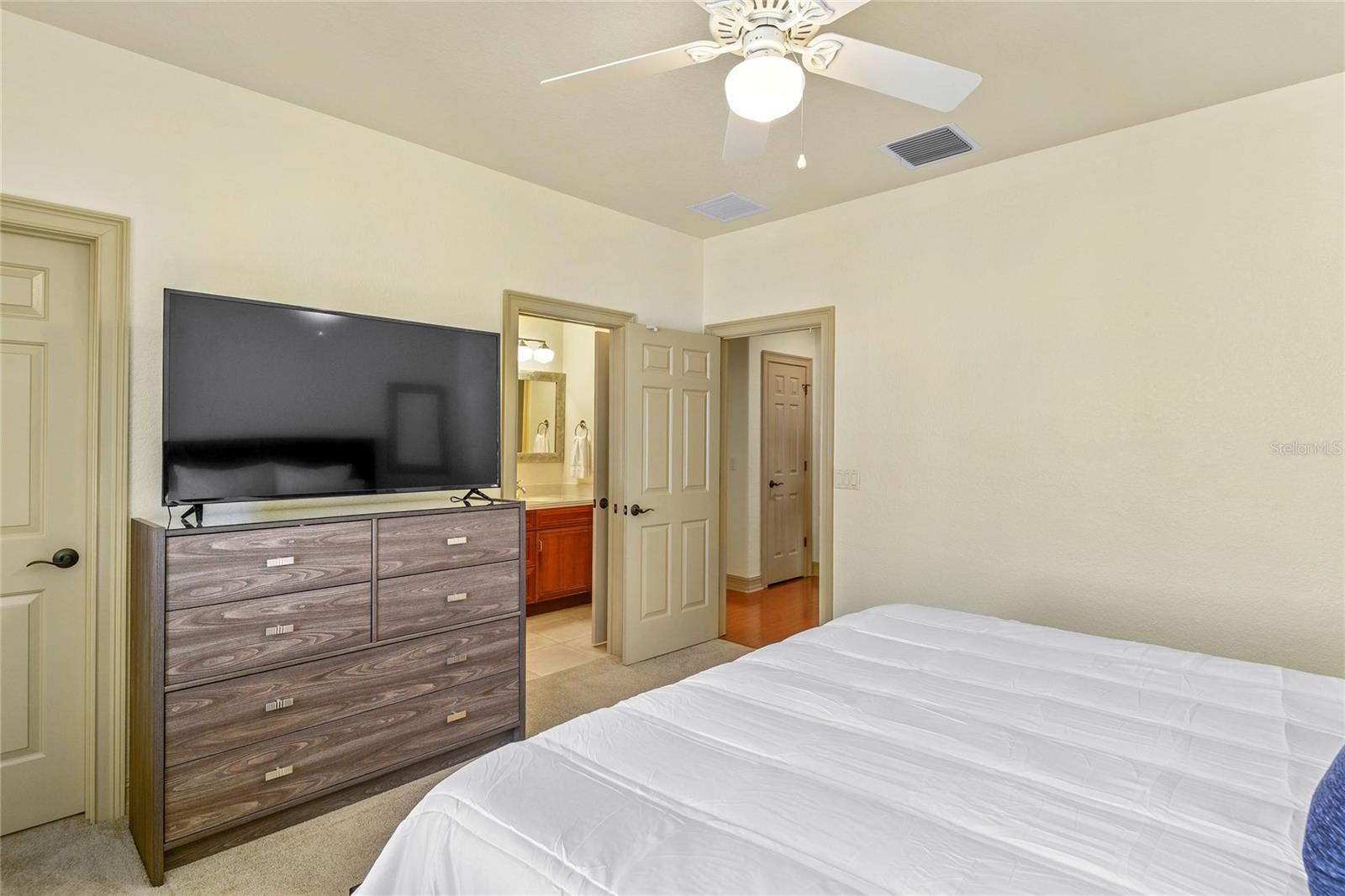 WINDSONG ELIZABETHS WALK 43/81 - Residential