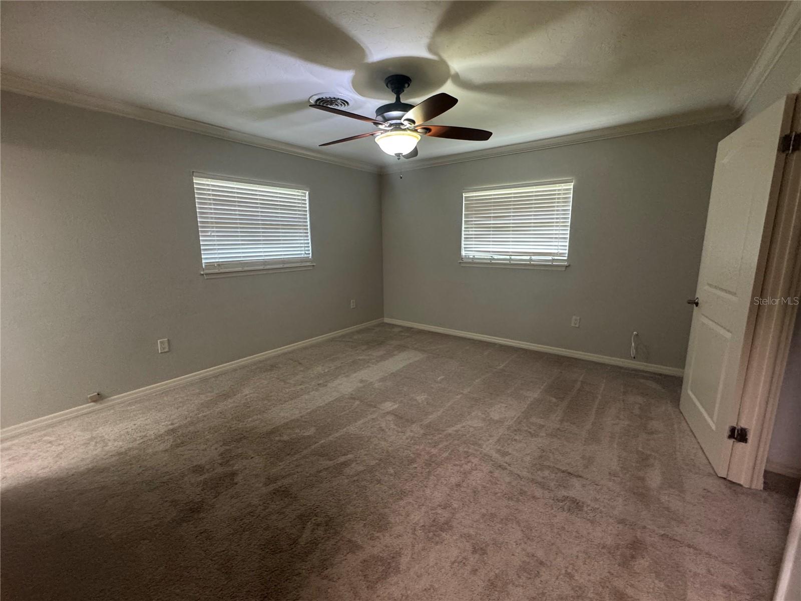 SOUTH GATE - Residential