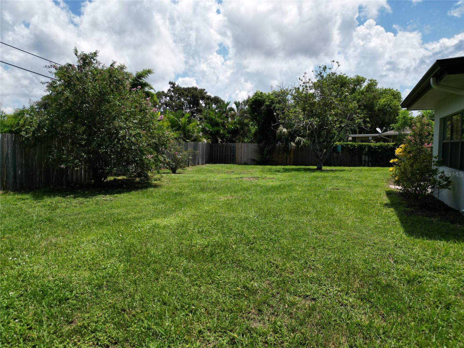 SOUTH GATE - Residential