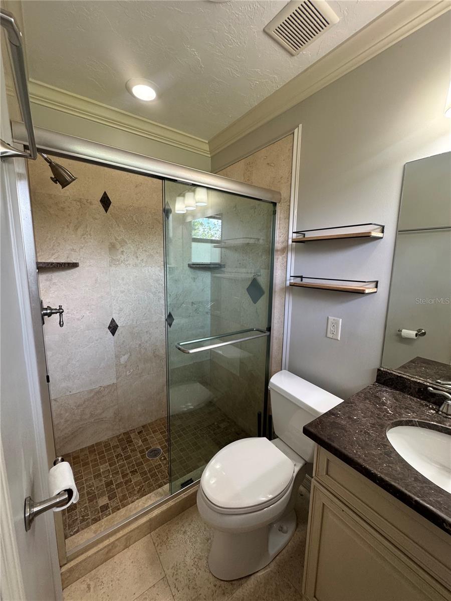 SOUTH GATE - Residential