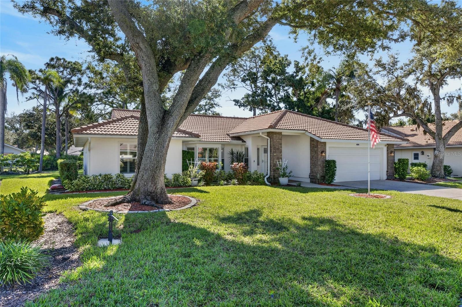 5713 GARDEN LAKES MAJESTIC