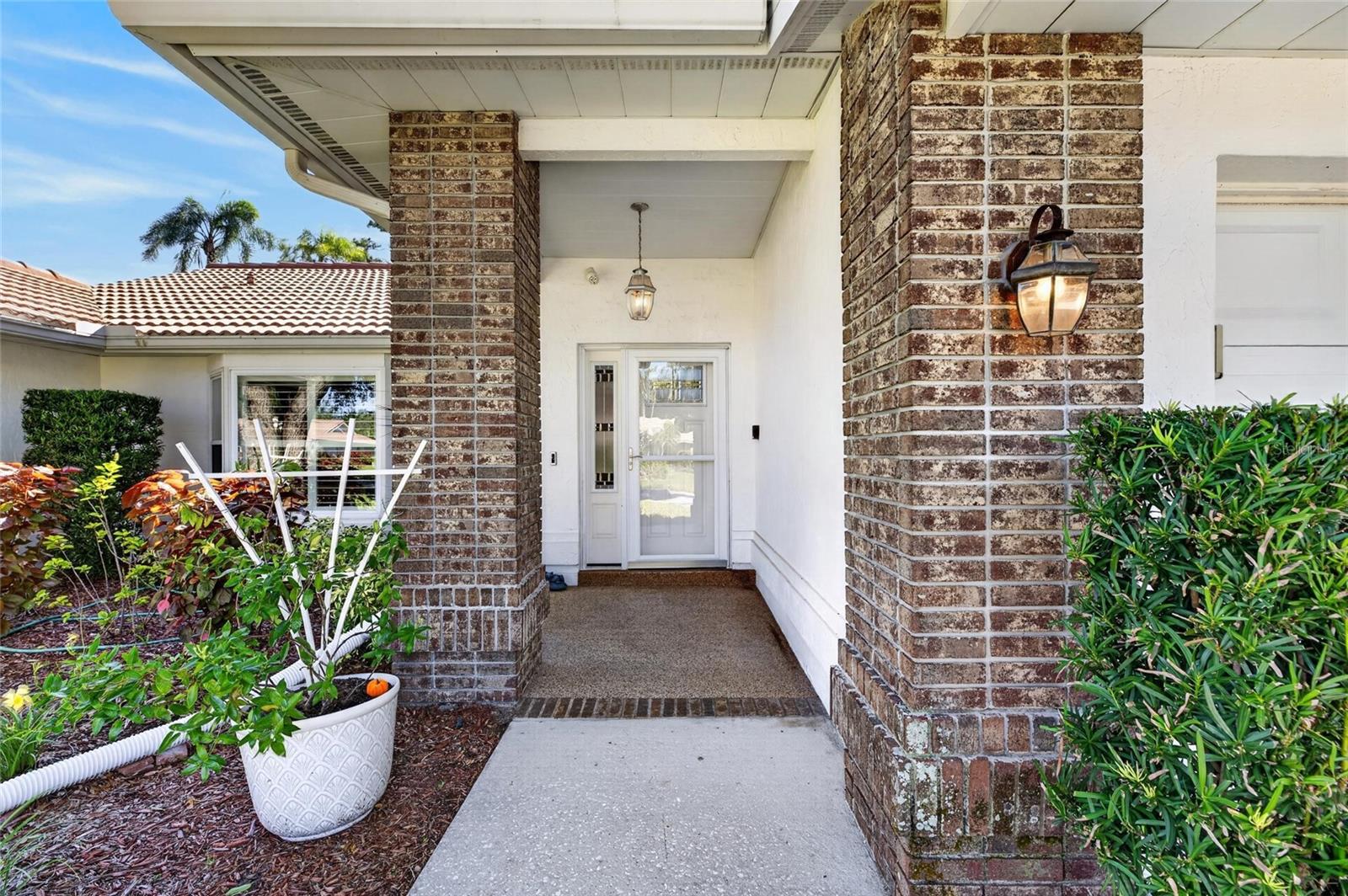 5713 GARDEN LAKES MAJESTIC