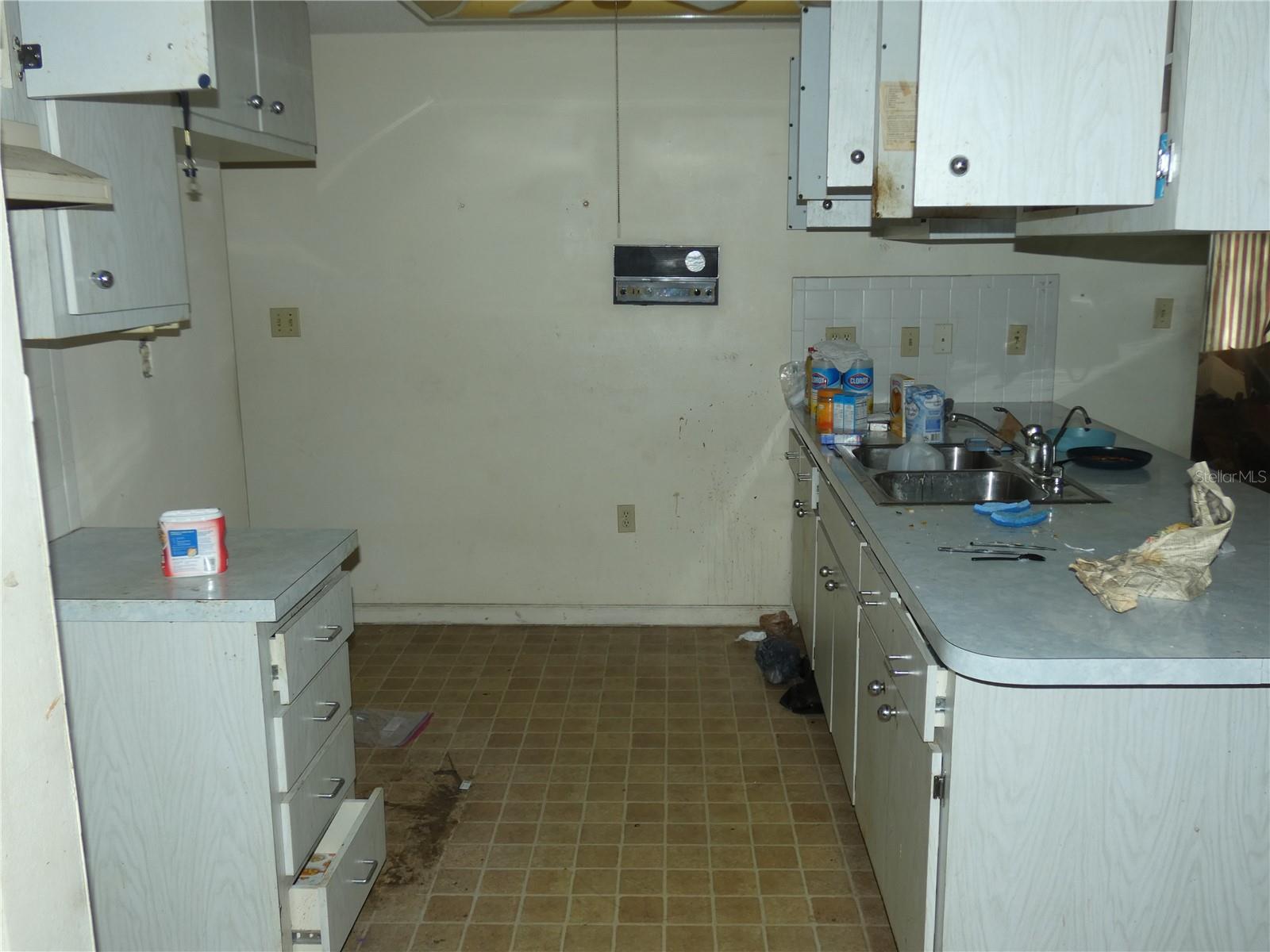 JASMINE LAKES - Residential