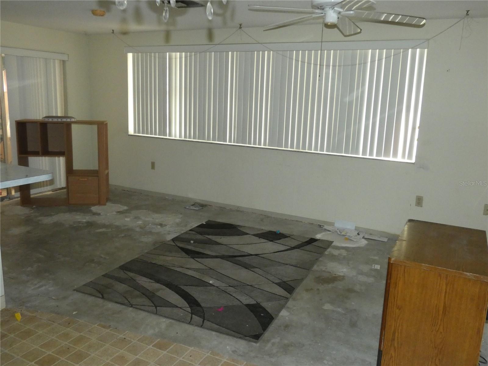 JASMINE LAKES - Residential