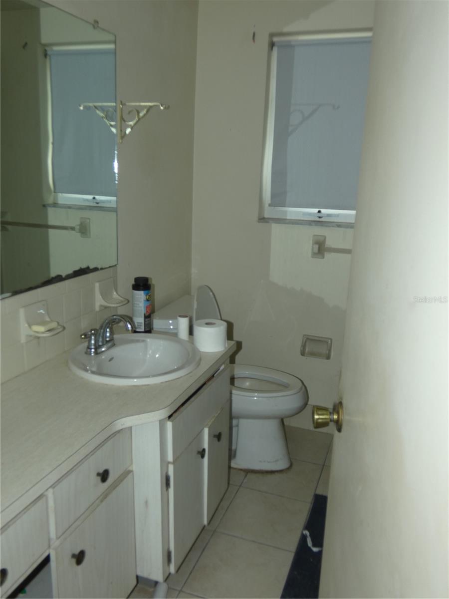 JASMINE LAKES - Residential