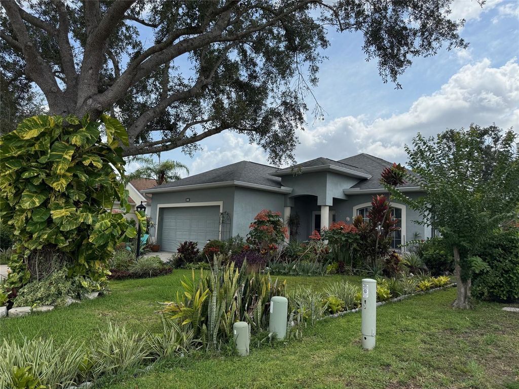 Photo of 817 Tallgrass Lane, Bradenton, FL 34212 (MLS # A4652729)