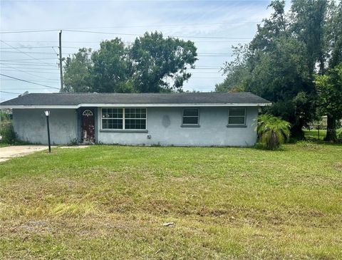 A home in PUNTA GORDA