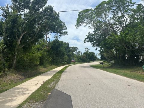 A home in PUNTA GORDA