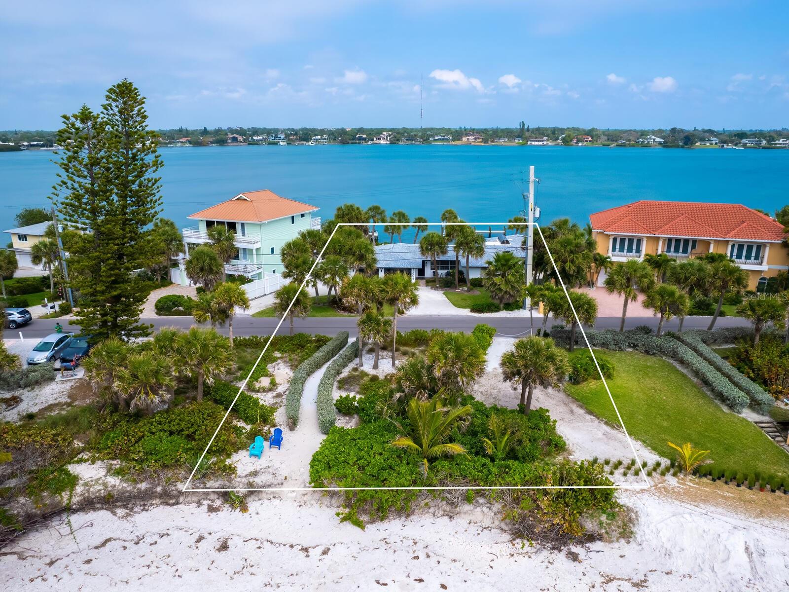 CASEY KEY - Residential