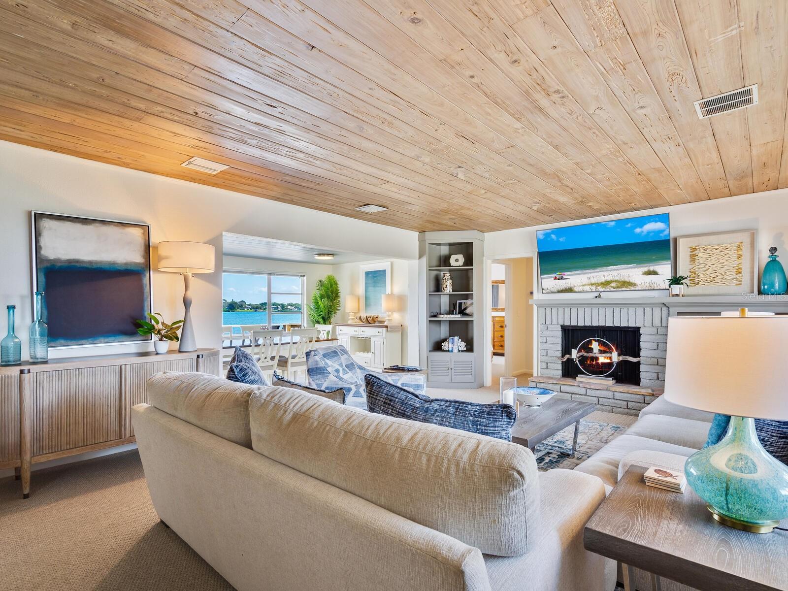 CASEY KEY - Residential