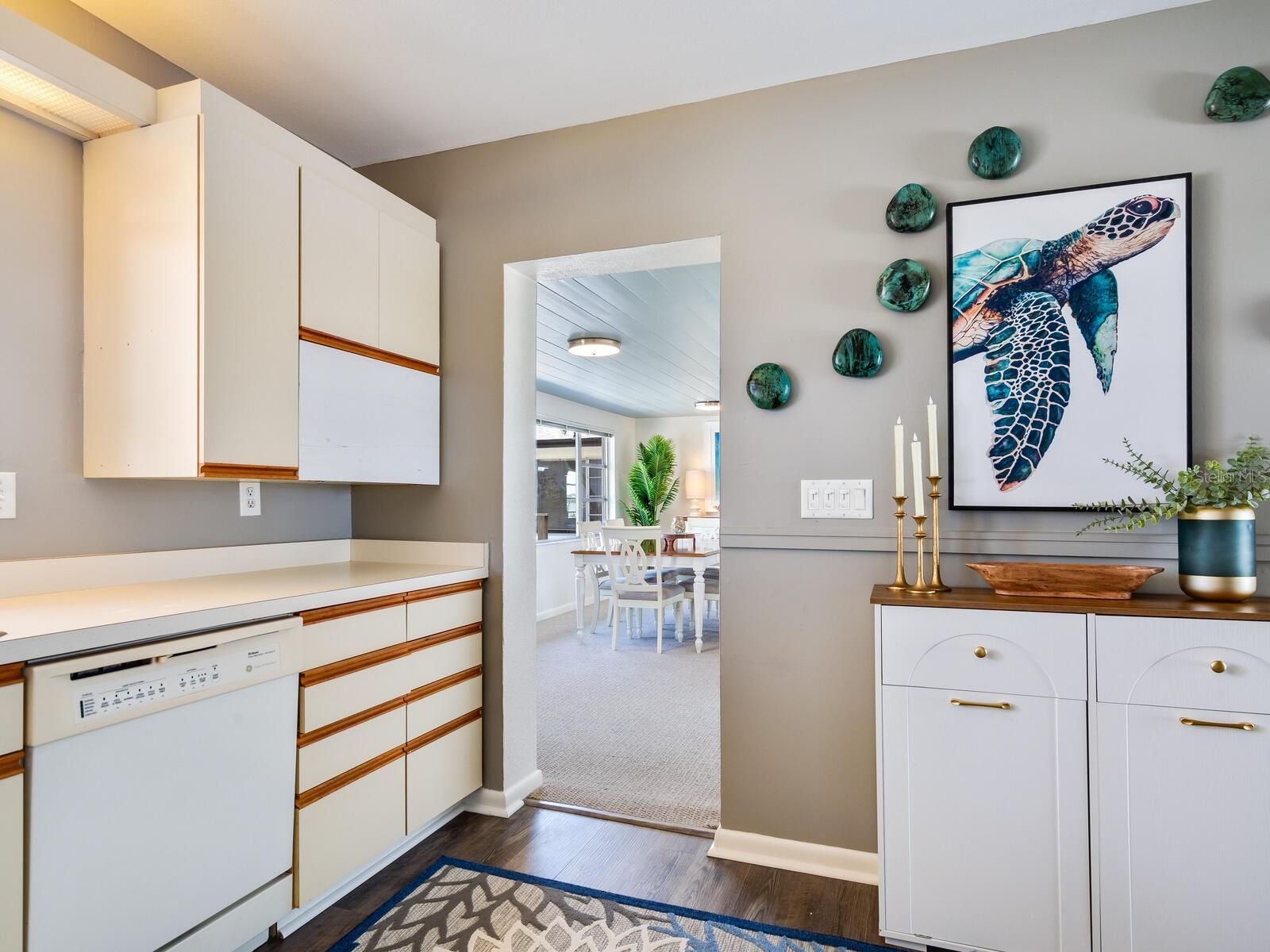 CASEY KEY - Residential