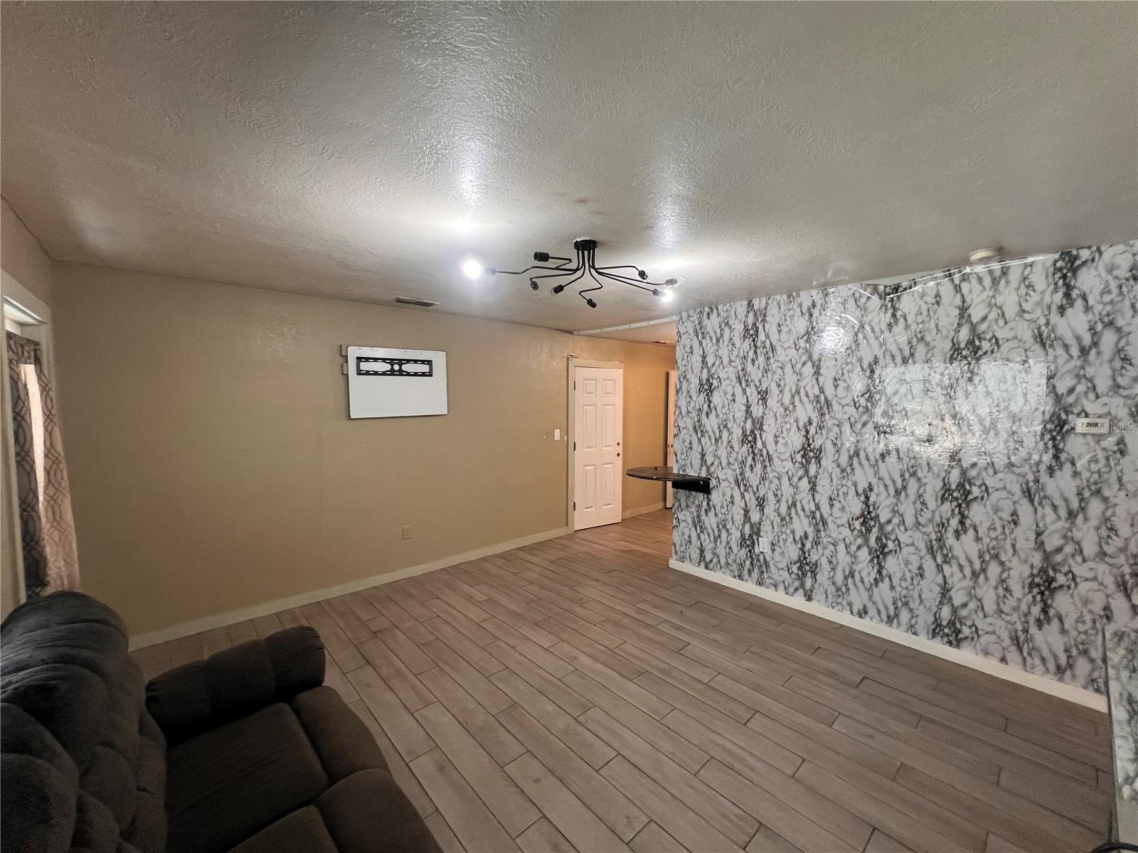 WASHINGTON SHORES 3RD ADD - Residential