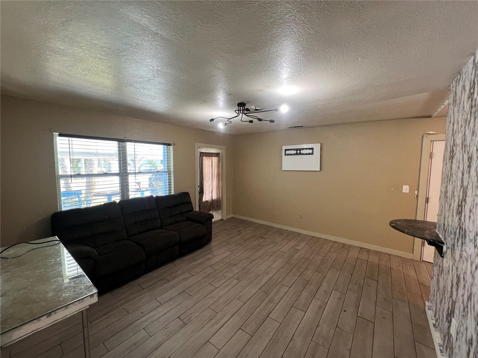 WASHINGTON SHORES 3RD ADD - Residential