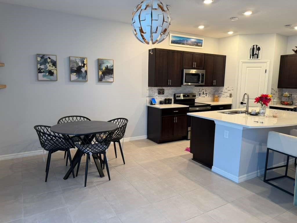 REEDY RESERVE TOWNHOMES - Residential