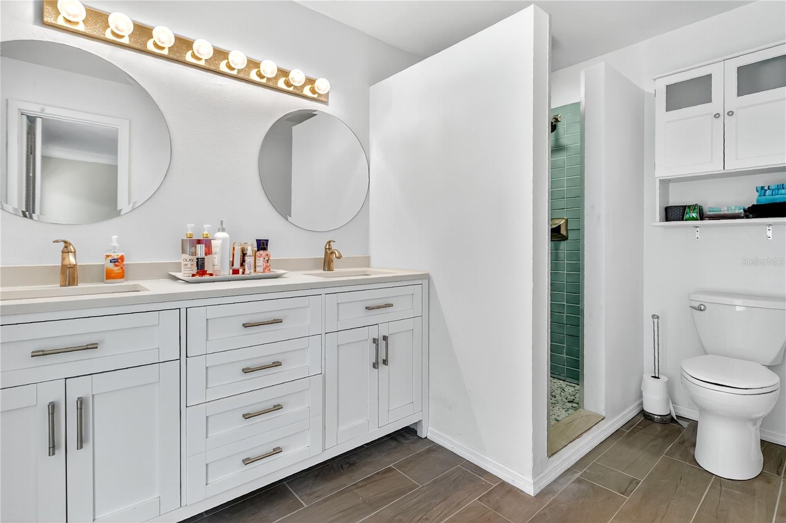 FOXCHASE PH 1 - Residential