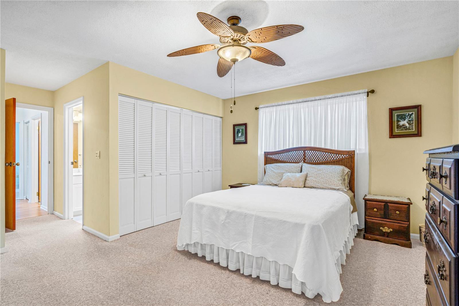 35 LAKE FAIRGREEN CIRCLE