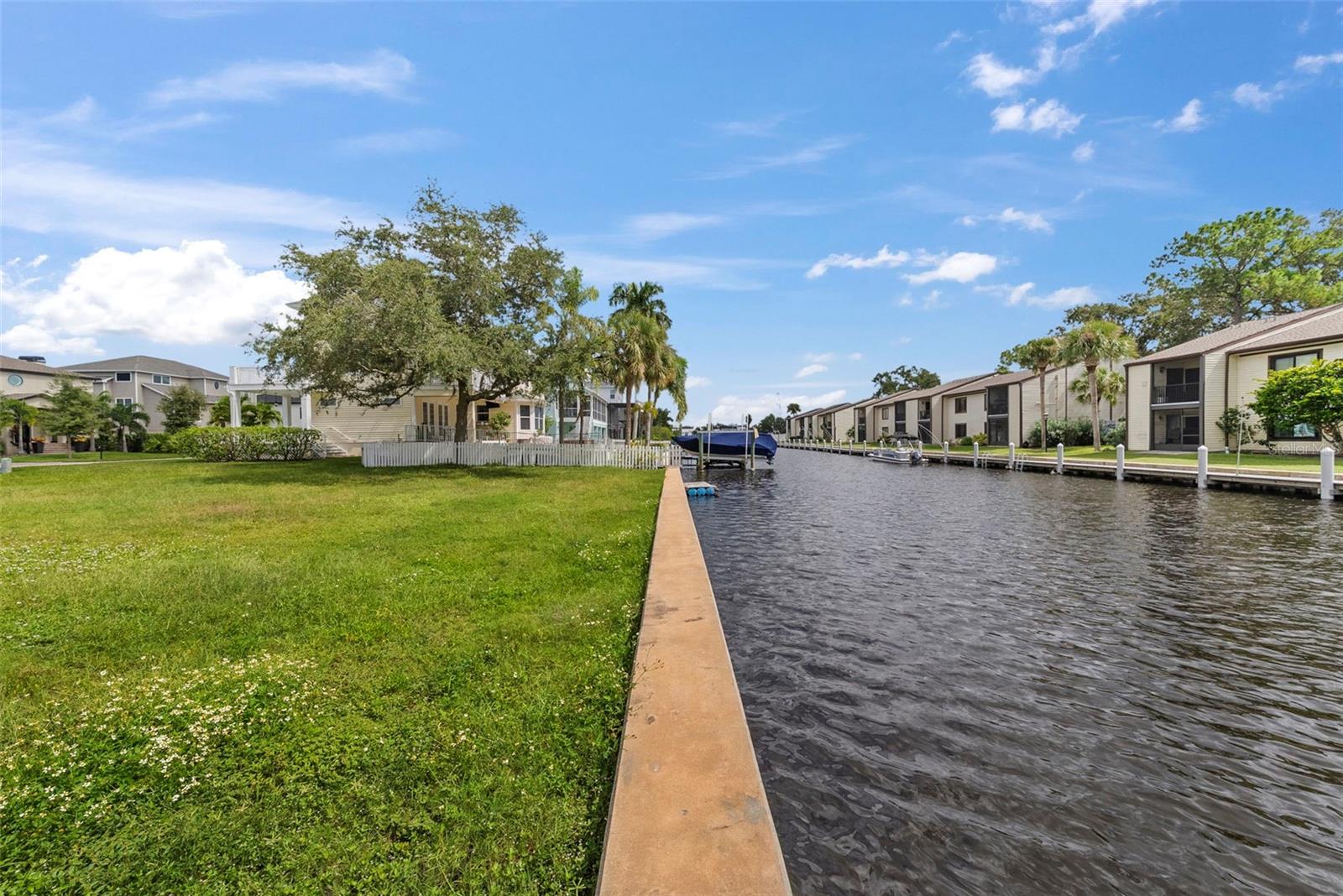 WHITCOMB POINT - Land